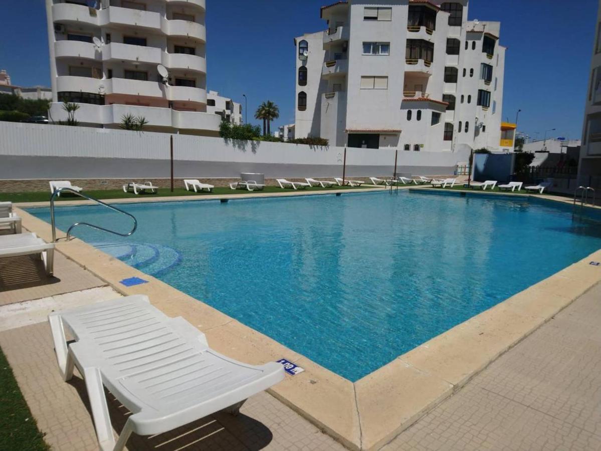 Apartamento T1 Com Piscina, Em Montechoro, Albufeira, Algarve Apartment Exterior photo